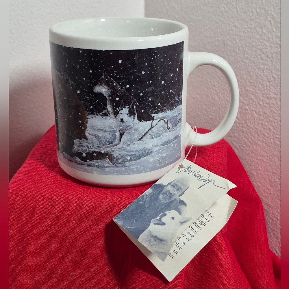 Vintage John Van Zyle Arctic Circle Enterprises Alaska Husky Coffee Mug NWT